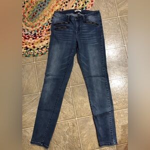 EUC Women’s DEX jeans